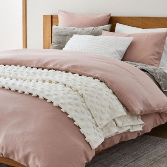 West Elm Full/Queen Candlewick End of Bed Blanket Stone White Boho Pom Poms - Picture 5 of 11